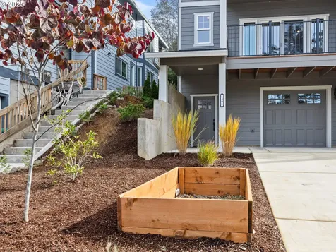 1496 SE Marine Avenue Lincoln City OR 97367