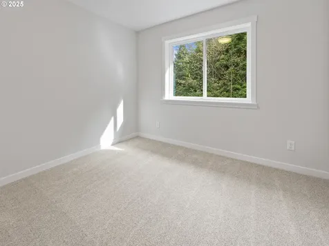 1496 SE Marine Avenue Lincoln City OR 97367