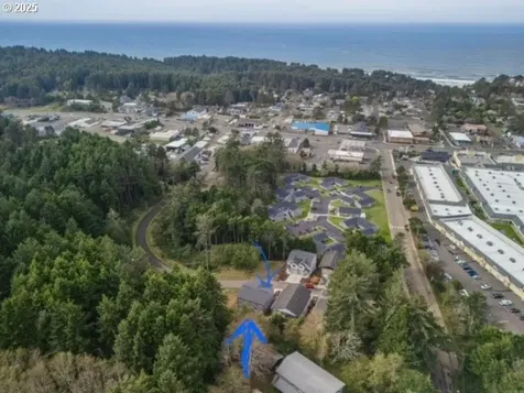 1496 SE Marine Avenue Lincoln City OR 97367