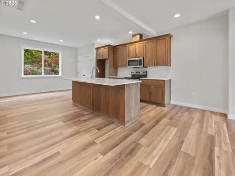 1496 SE Marine Avenue Lincoln City OR 97367