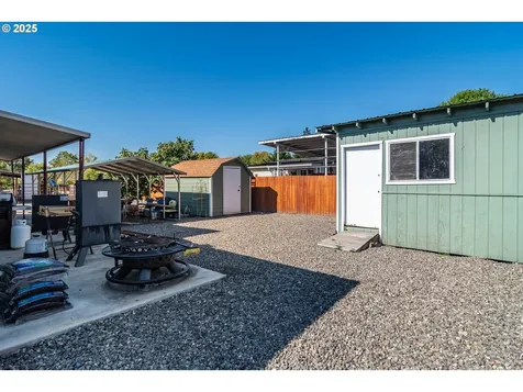 515 NW Plateau Drive Roseburg OR 97471