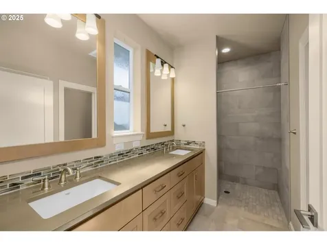 52364 SW Ashley Court Scappoose OR 97056