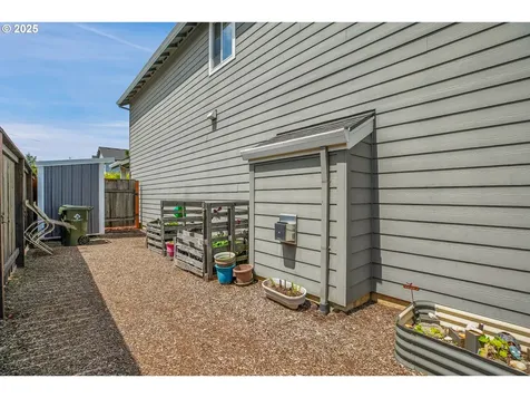2796 SE Baker Avenue Gresham OR 97080