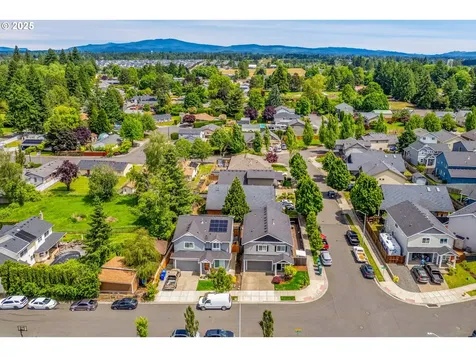 2796 SE Baker Avenue Gresham OR 97080