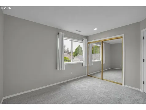 2356 NE Francis Place Gresham OR 97030