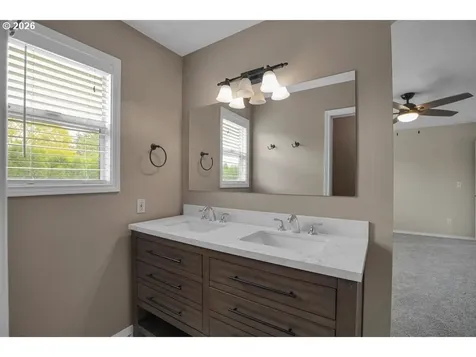 2356 NE Francis Place Gresham OR 97030