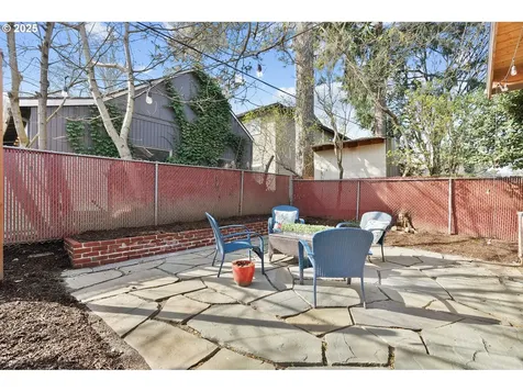 7623 SE 17th Avenue Portland OR 97202
