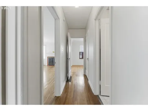 7836 N Chautauqua Boulevard Portland OR 97217