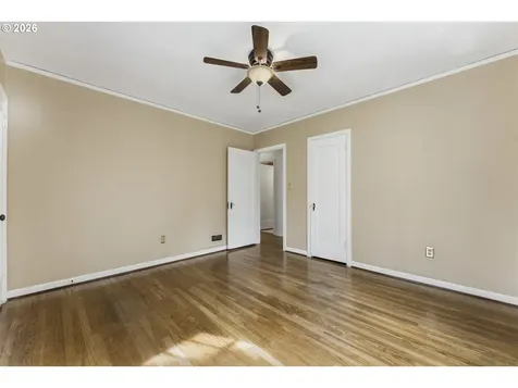 7836 N Chautauqua Boulevard Portland OR 97217