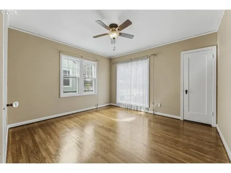 7836 N Chautauqua Boulevard Portland OR 97217