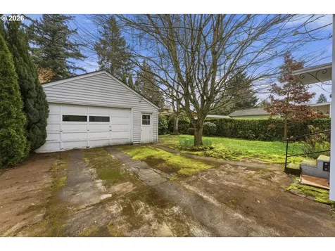 7836 N Chautauqua Boulevard Portland OR 97217