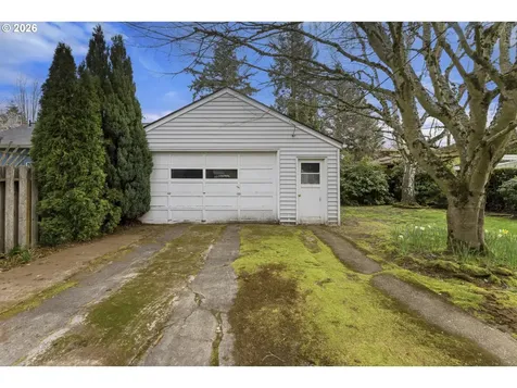 7836 N Chautauqua Boulevard Portland OR 97217
