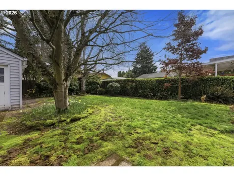 7836 N Chautauqua Boulevard Portland OR 97217
