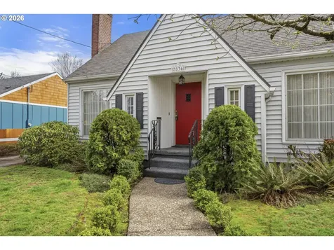 7836 N Chautauqua Boulevard Portland OR 97217