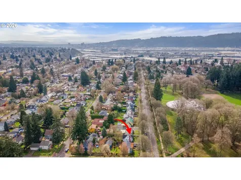 7836 N Chautauqua Boulevard Portland OR 97217