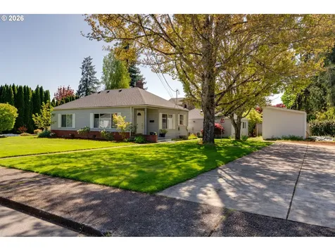1550 NE 18th Street Mcminnville OR 97128