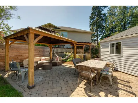 1550 NE 18th Street Mcminnville OR 97128