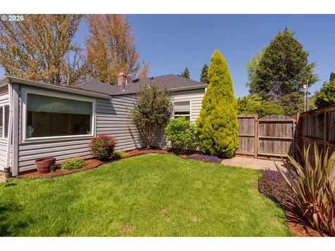 1550 NE 18th Street Mcminnville OR 97128