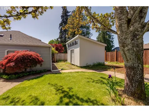 1550 NE 18th Street Mcminnville OR 97128
