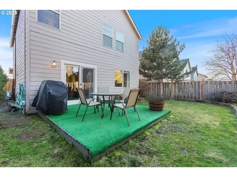 836 NW 1st Avenue Canby OR 97013