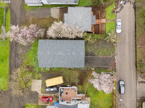 248 SE Pitzer Street Roseburg OR 97470