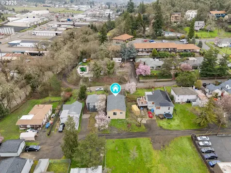 248 SE Pitzer Street Roseburg OR 97470
