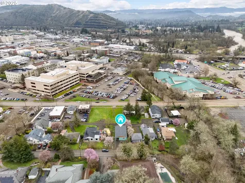 248 SE Pitzer Street Roseburg OR 97470
