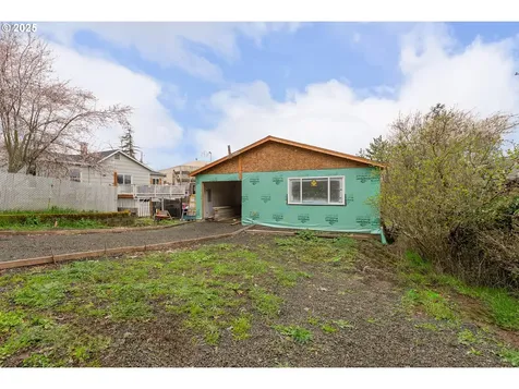 248 SE Pitzer Street Roseburg OR 97470