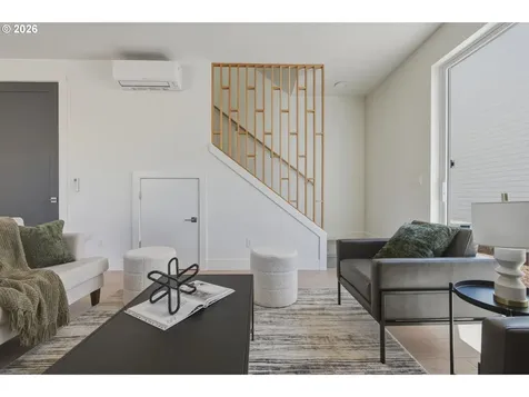 2833 NE 62nd Avenue Portland OR 97213
