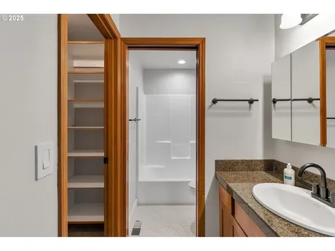 15217 NE 37th Street Vancouver WA 98682