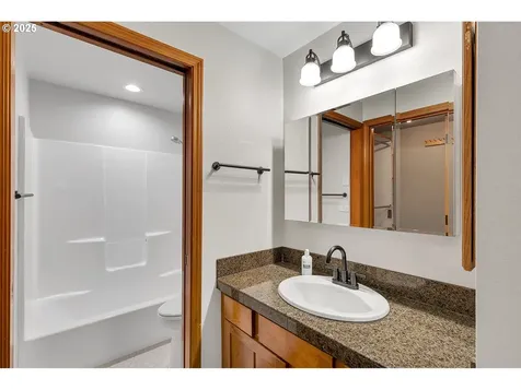 15217 NE 37th Street Vancouver WA 98682