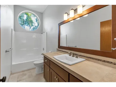 15217 NE 37th Street Vancouver WA 98682