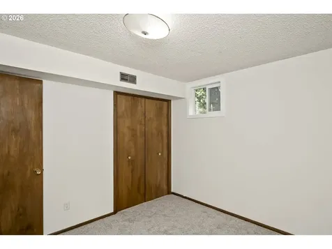 22305 NE Ilafern Lane Dundee OR 97115