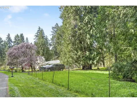 22305 NE Ilafern Lane Dundee OR 97115