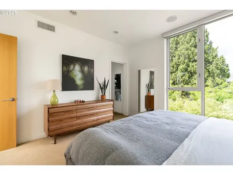 435 N Shaver Street Portland OR 97227