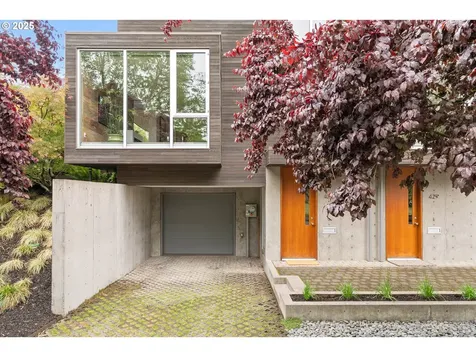 435 N Shaver Street Portland OR 97227