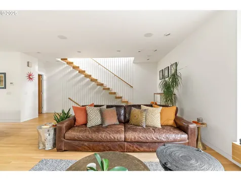 435 N Shaver Street Portland OR 97227