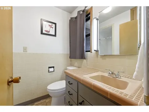 9025 SE 42nd Avenue Milwaukie OR 97222
