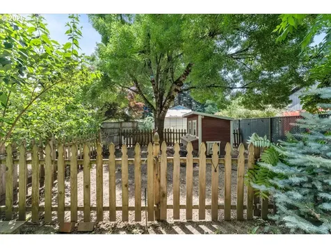 9025 SE 42nd Avenue Milwaukie OR 97222