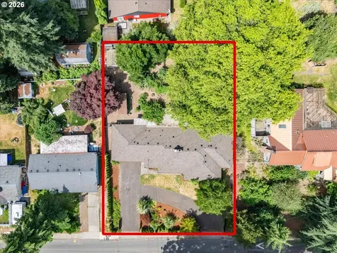 9025 SE 42nd Avenue Milwaukie OR 97222
