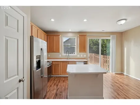 5960 SE 15th Loop Gresham OR 97080