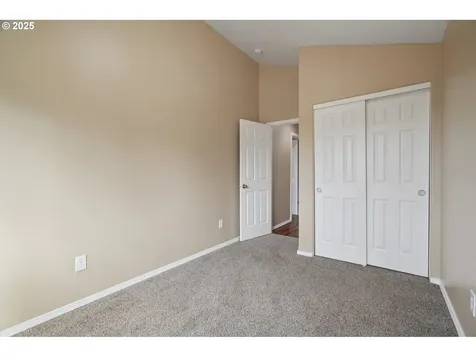 5960 SE 15th Loop Gresham OR 97080
