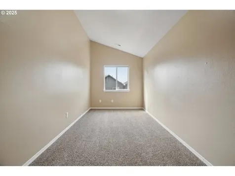 5960 SE 15th Loop Gresham OR 97080