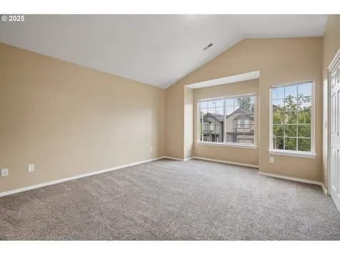 5960 SE 15th Loop Gresham OR 97080