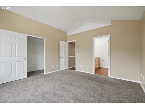 5960 SE 15th Loop Gresham OR 97080