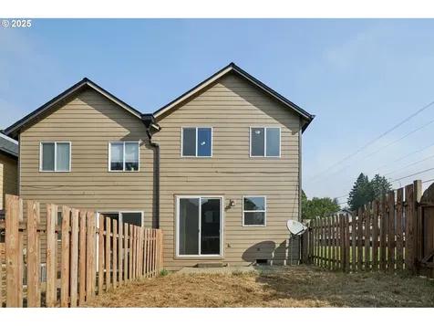 5960 SE 15th Loop Gresham OR 97080