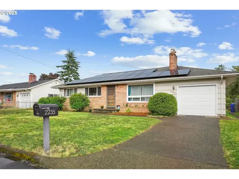 2235 SE 185th Avenue Portland OR 97233