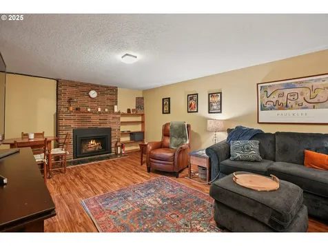 2235 SE 185th Avenue Portland OR 97233