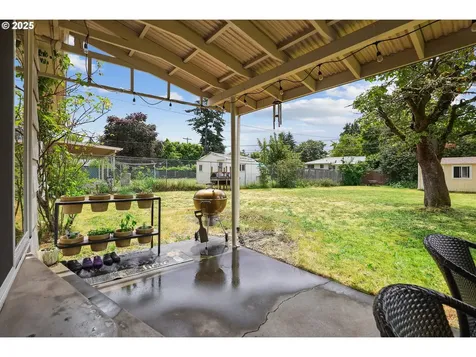 2235 SE 185th Avenue Portland OR 97233