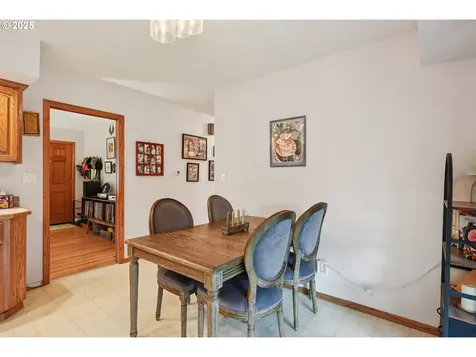 2235 SE 185th Avenue Portland OR 97233